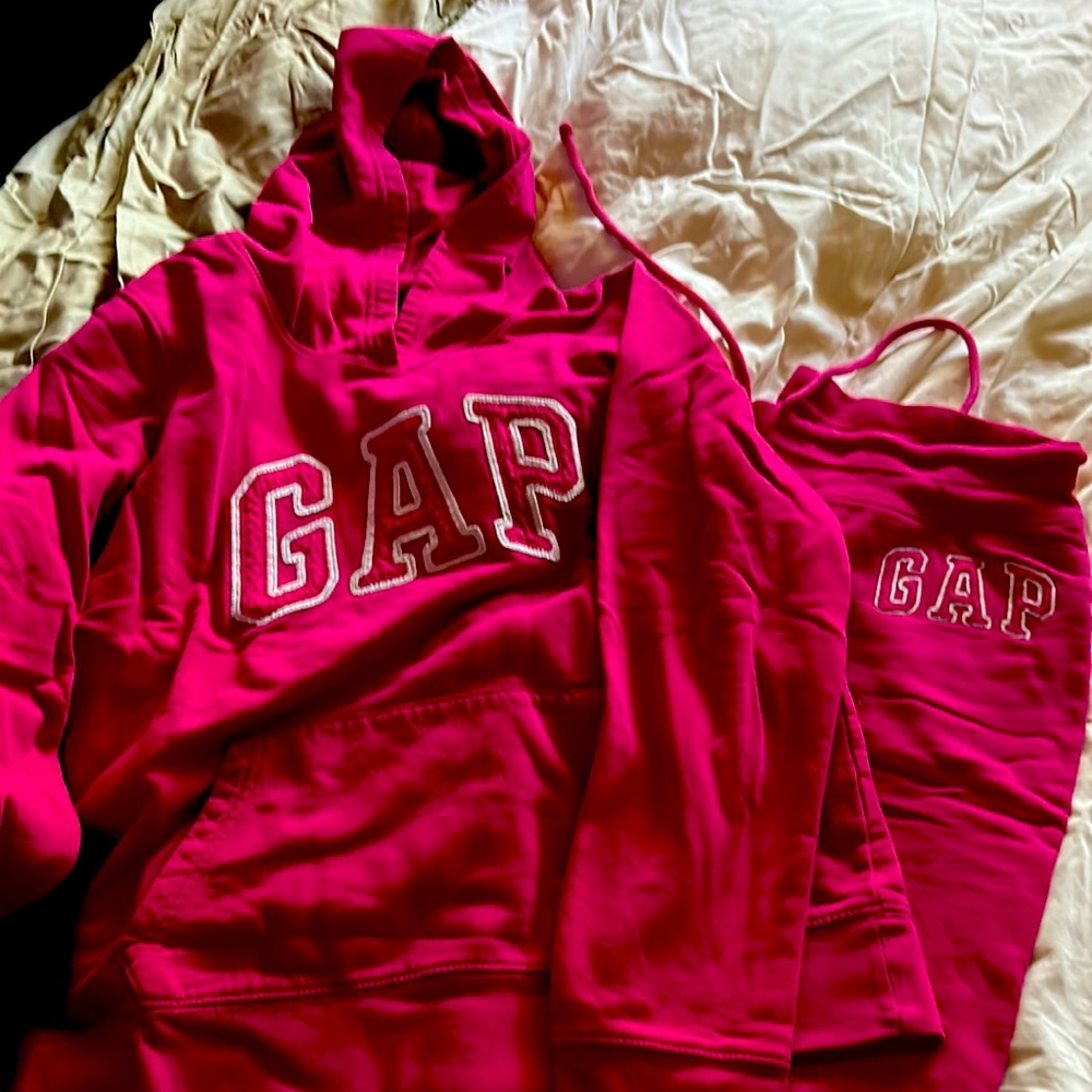 Sweatsuit by gap